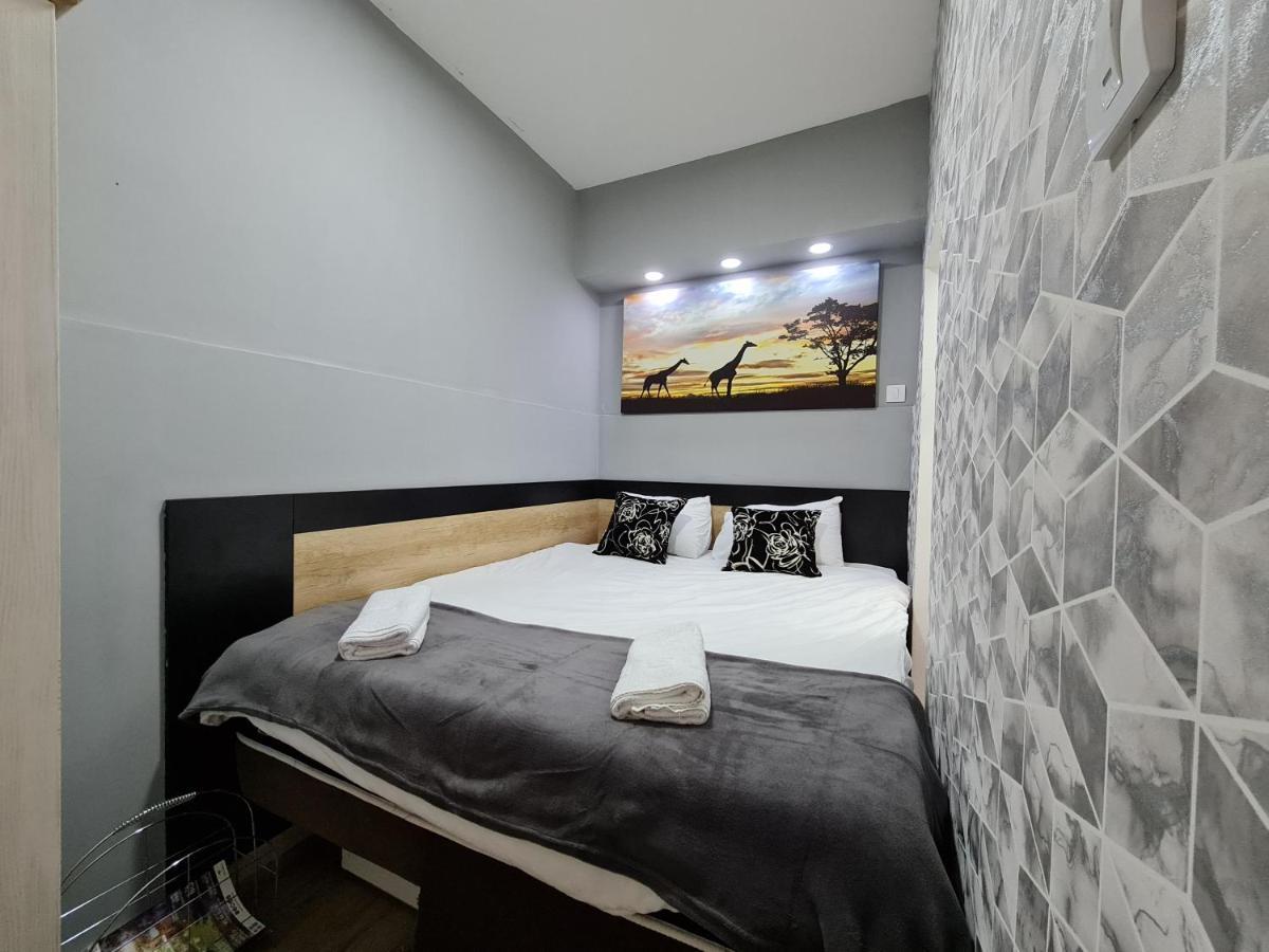 Nikola Tesla City Walk Apartment Nis Ngoại thất bức ảnh